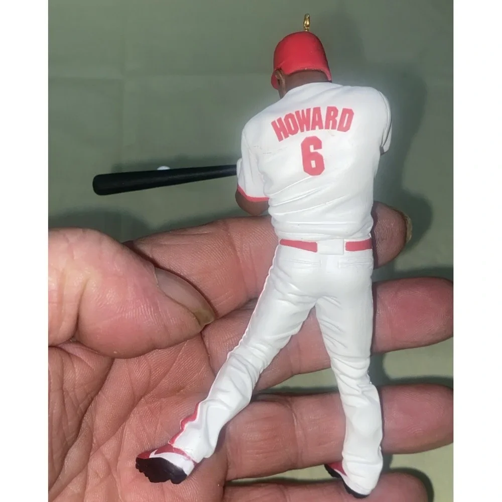 HALLMARK KEEPSAKE ORNAMENT 2010 ~‎ RYAN HOWARD AT THE BALLPARK